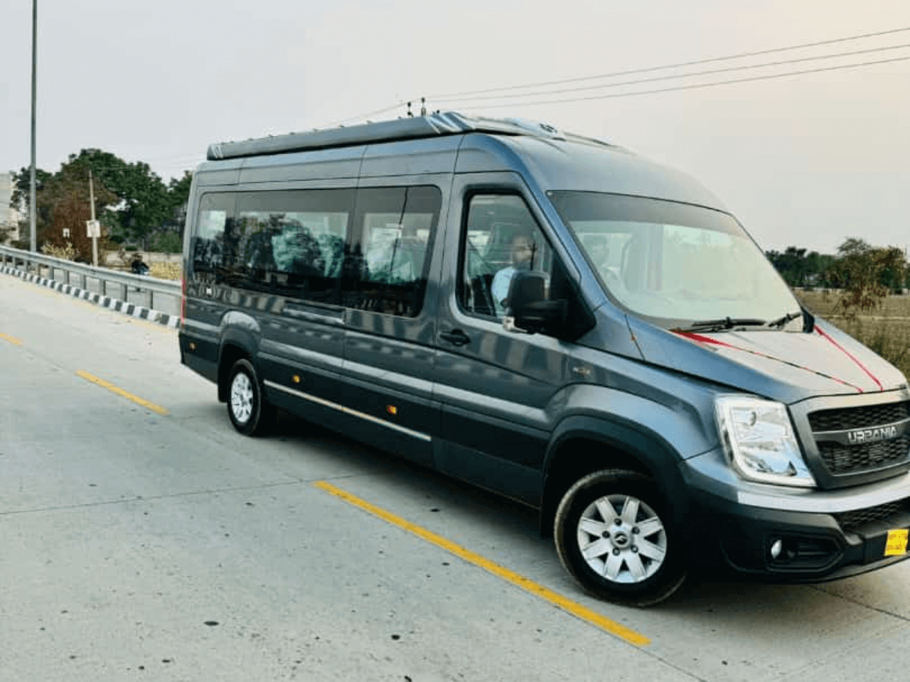 Urbania Van 17 Seater
